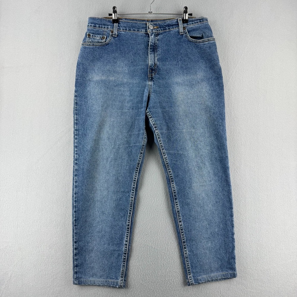 Vintage Levis Jeans Womens 14 Petite Blue 550 Relaxed Tapered‎ Fit Y2K 2001